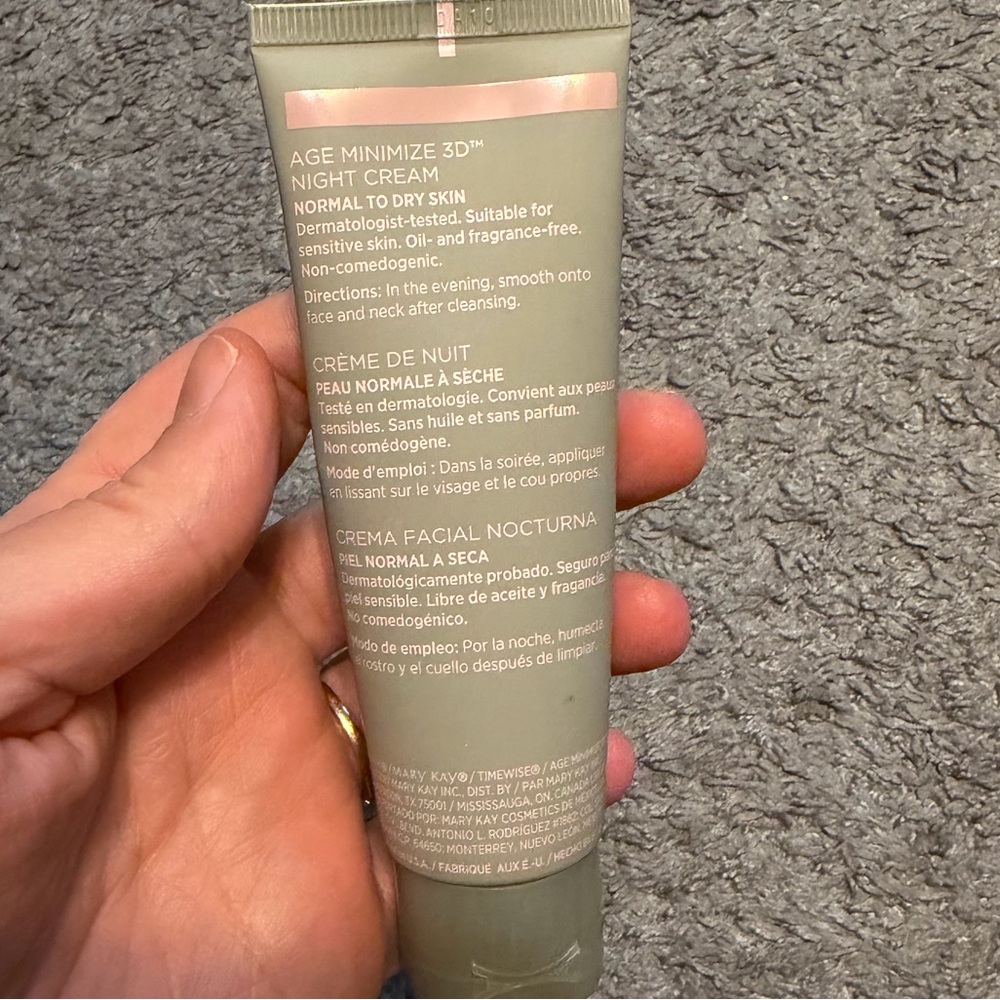 Mary Kay Timewise Night Cream - Picture 2 of 2